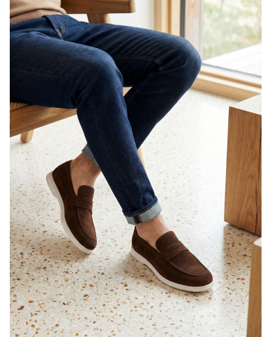 Mocassin college homme en nubuck marron