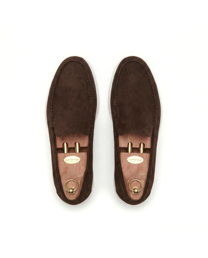 Mocassin homme en nubuck marron chocolat