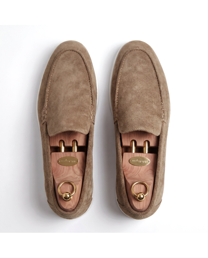 Mocassin homme en nubuck beige taupe