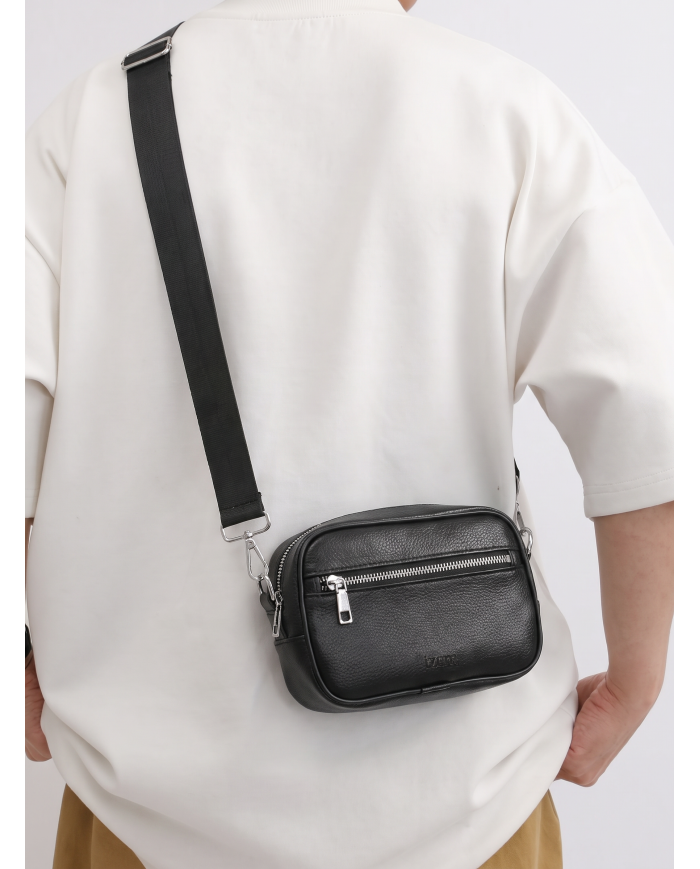 Mini Trousse avec bandoulière noir grainé - Izem