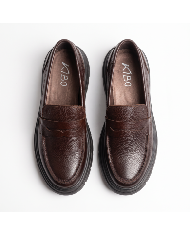 Mocassin en cuir à semelle Crantée en marron