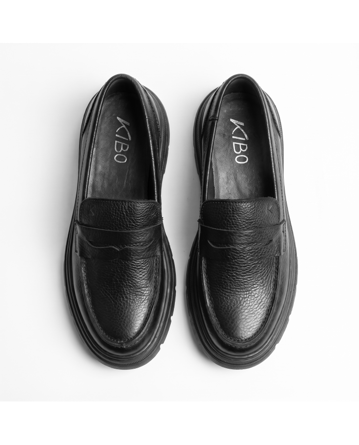 Mocassin en cuir à semelle Crantée en noir