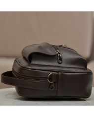 Sac de voyage avec bandoulière Marron foncé grainé izem Sac de voyage avec bandoulière Marron foncé grainé izem