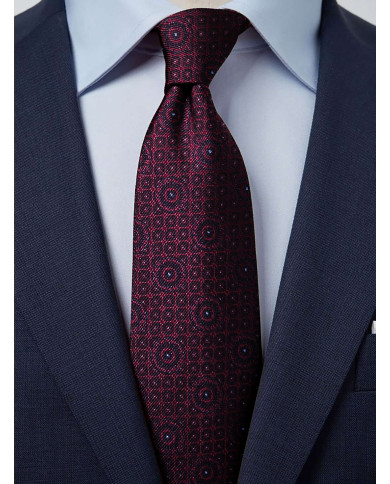 Cravate.tn | Collection Magister : Cravate bordeau avec motifs géométrique Cravate.tn | Collection Magister : Cravate bordeau avec motifs géométrique