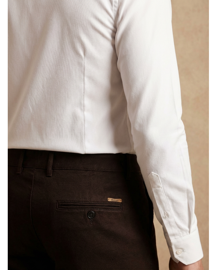 Pantalon Maco marron foncé uni texturé