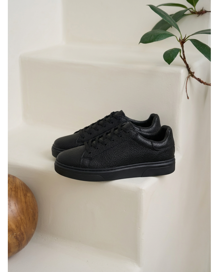 Cravate.tn | Sneakers Cuir noir crispé - Izem