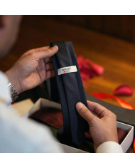 Signature d’Amour : Coffret Unis Versels pour 4 cravates