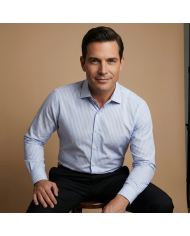 Chemise col italien Blanche avec rayure bleu ciel tissé